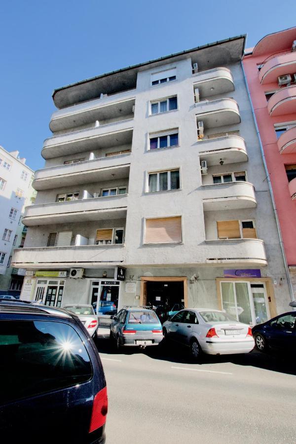 Standard Apartment By Hi5 - Tatra Street Budapest Ngoại thất bức ảnh