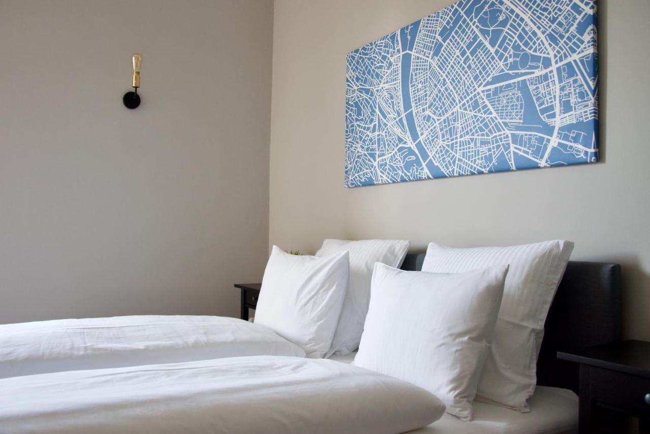 Standard Apartment By Hi5 - Tatra Street Budapest Ngoại thất bức ảnh
