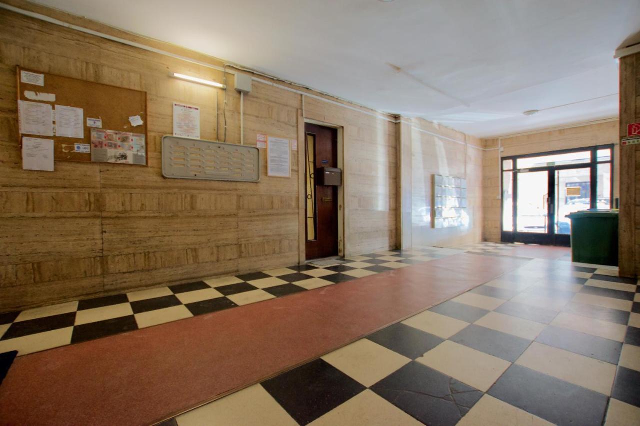Standard Apartment By Hi5 - Tatra Street Budapest Ngoại thất bức ảnh